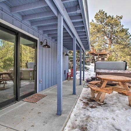 אסטס פארק Luxe Updated Home With Grill And Hot Tub 4 Mi To Rmnp מראה חיצוני תמונה