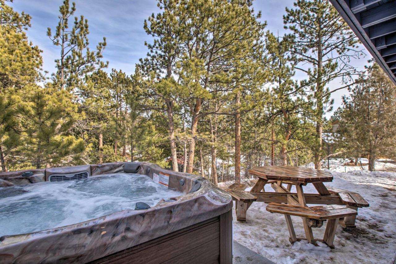 אסטס פארק Luxe Updated Home With Grill And Hot Tub 4 Mi To Rmnp מראה חיצוני תמונה